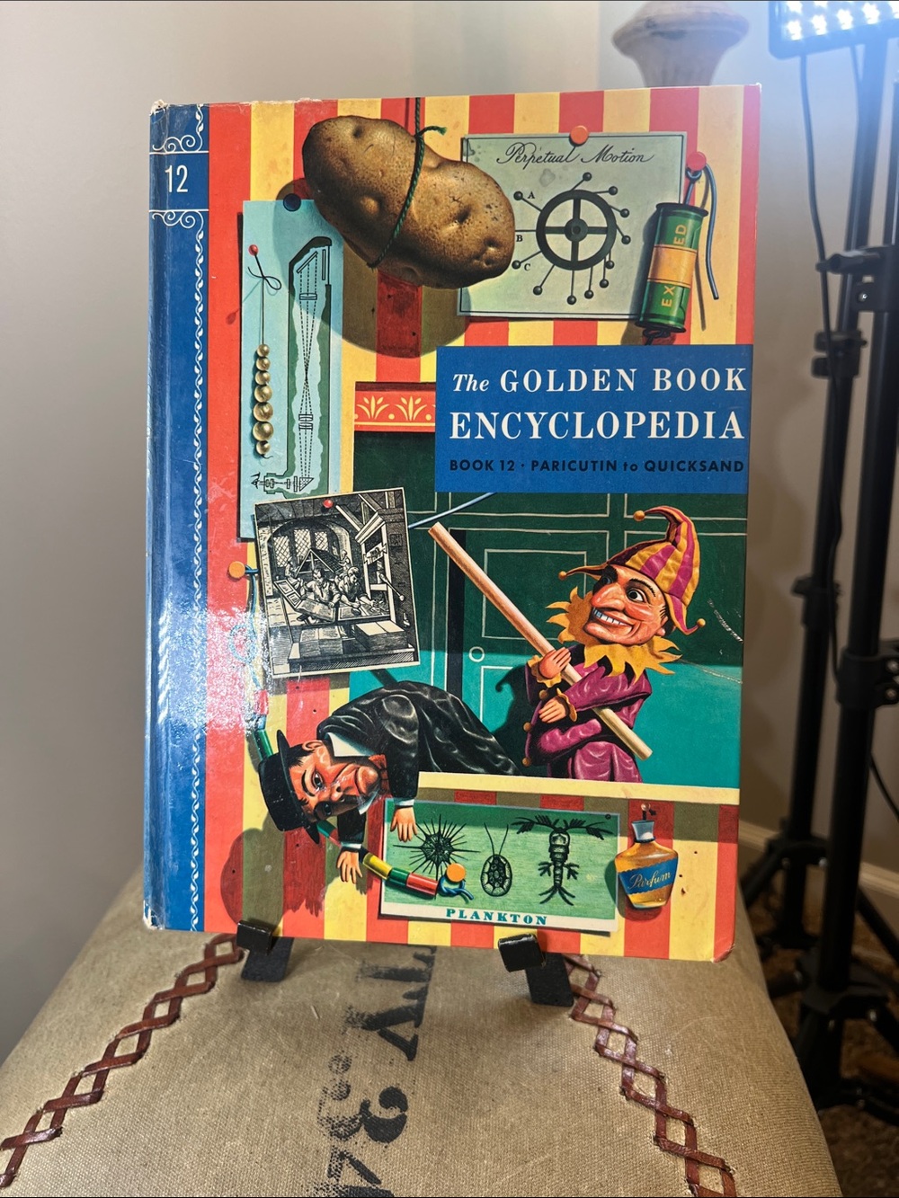 Vintage Golden Encyclopedia Book 12-Paricutin to Quicksand Golden Press